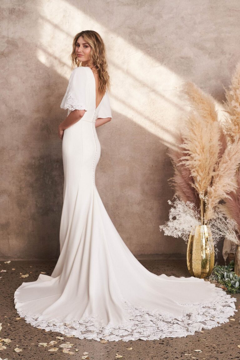farrah back bridal dress